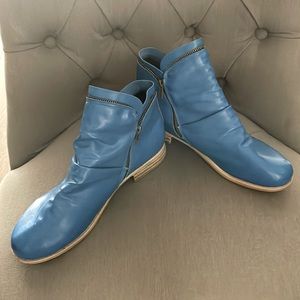 Blue Ankle Boots With Zippers